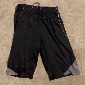 CHAMPION XL Athletic Shorts
